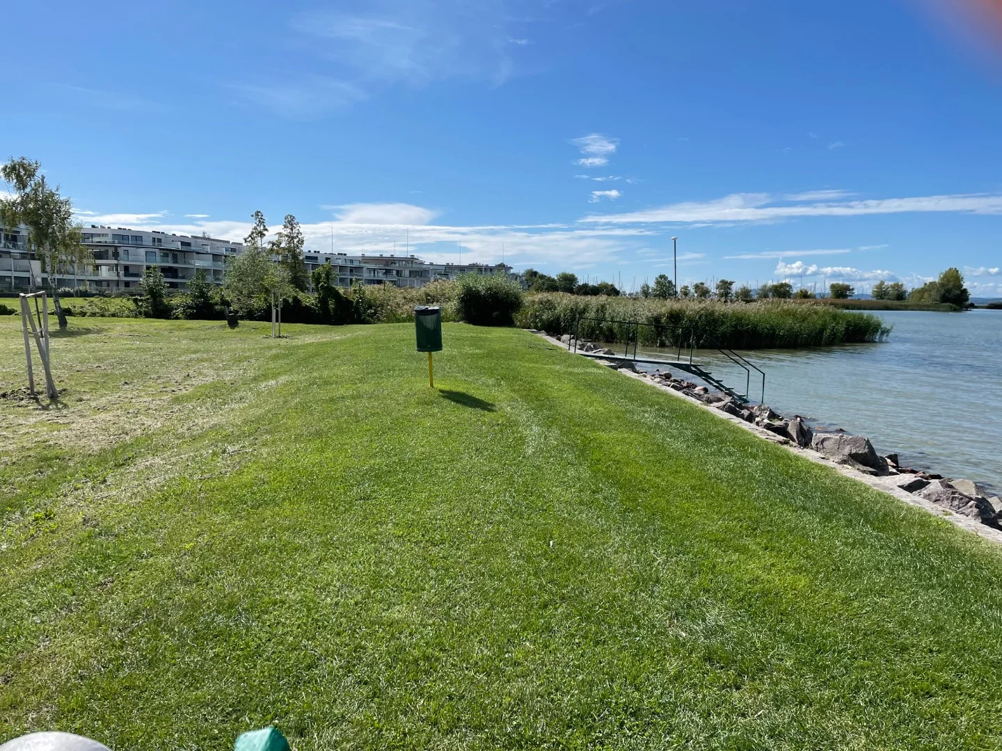 Eladó tégla lakás Balatonszemesen - Kép 10