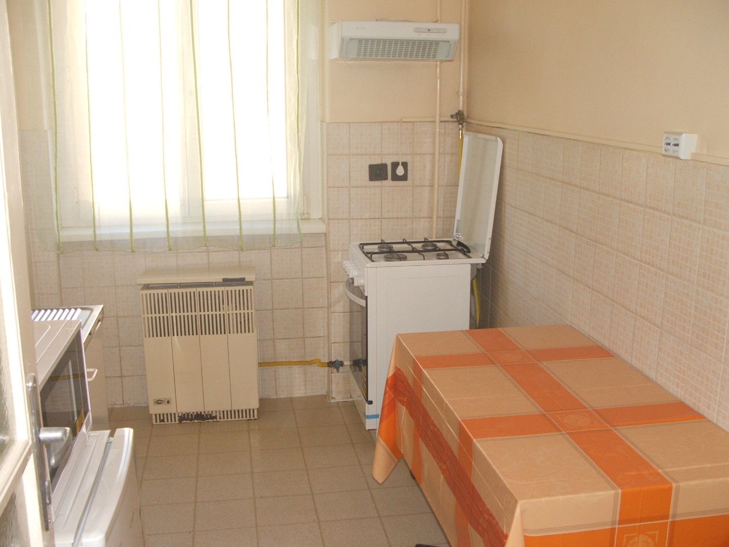 Kiadó tégla lakás Debrecenben - Kép 5