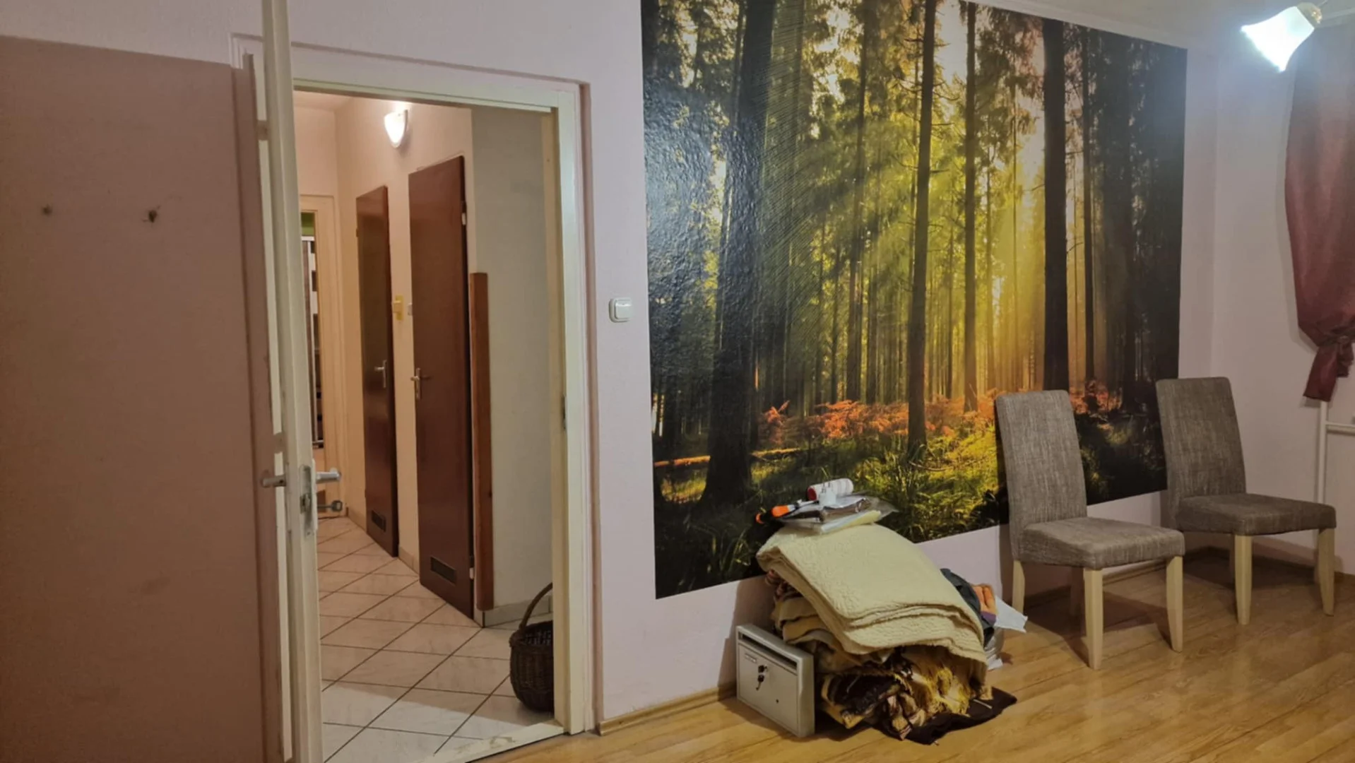 Eladó panel lakás Dunaújvárosban - Kép 2