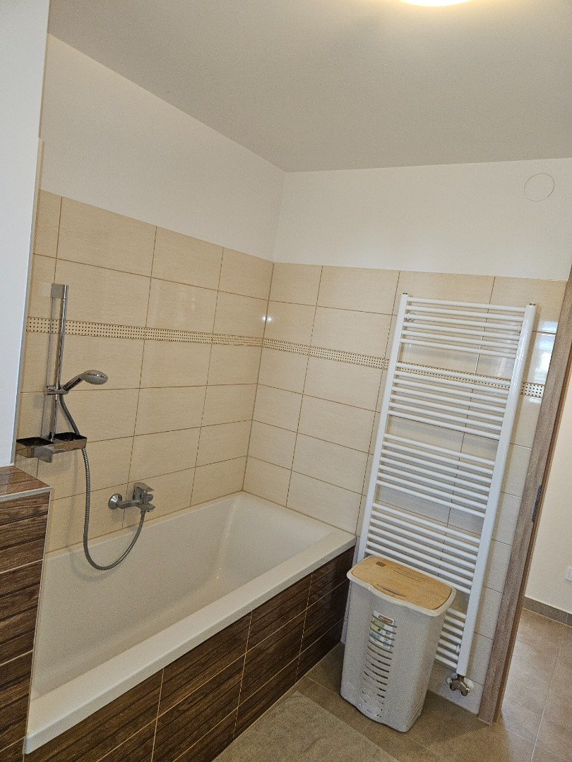 Eladó családi ház Balatongyöröken - Kép 14