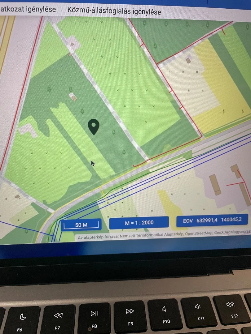 Eladó mezőgazdasági telek Pakson