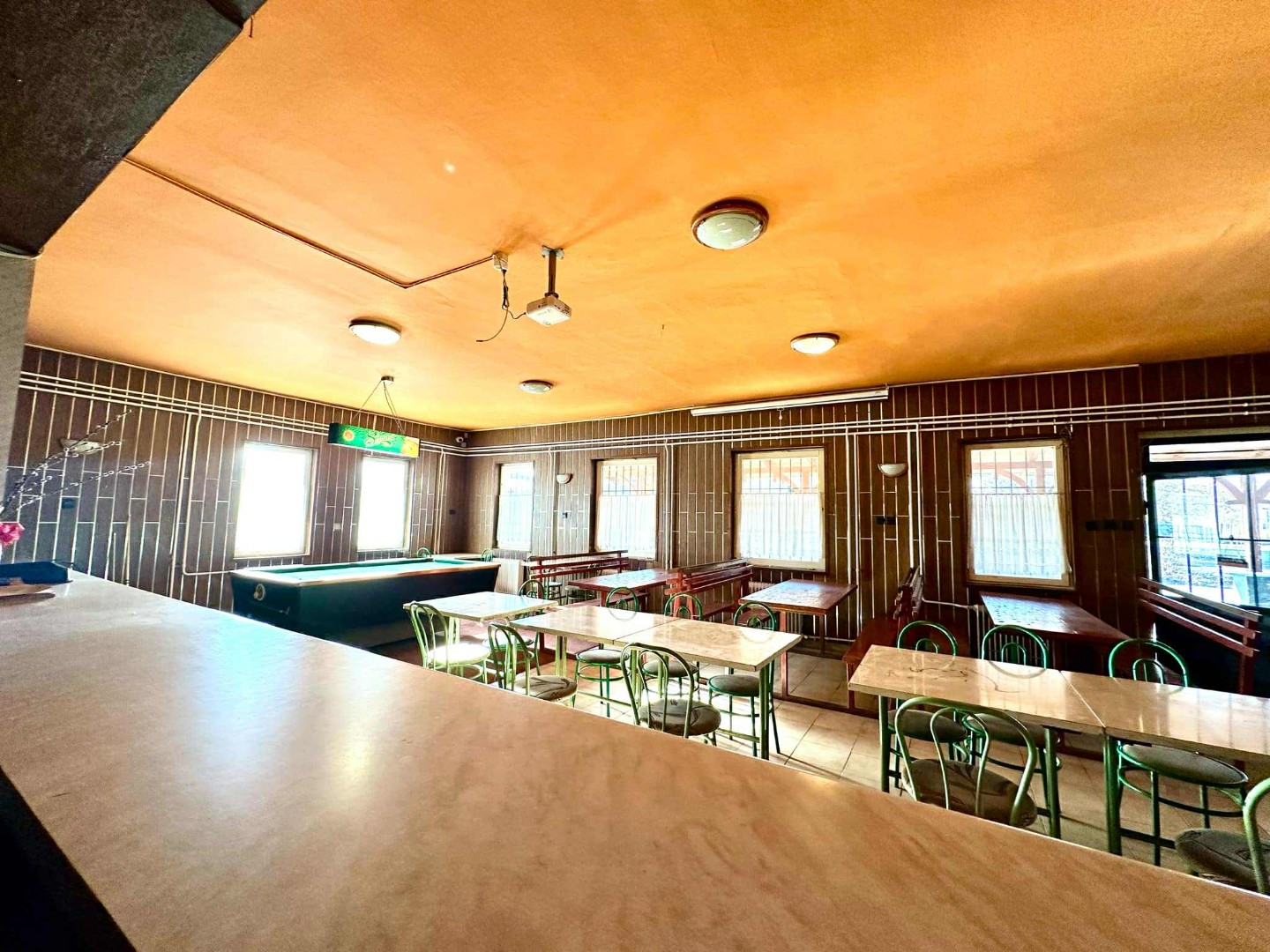 Eladó tégla lakás Horton - Kép 5