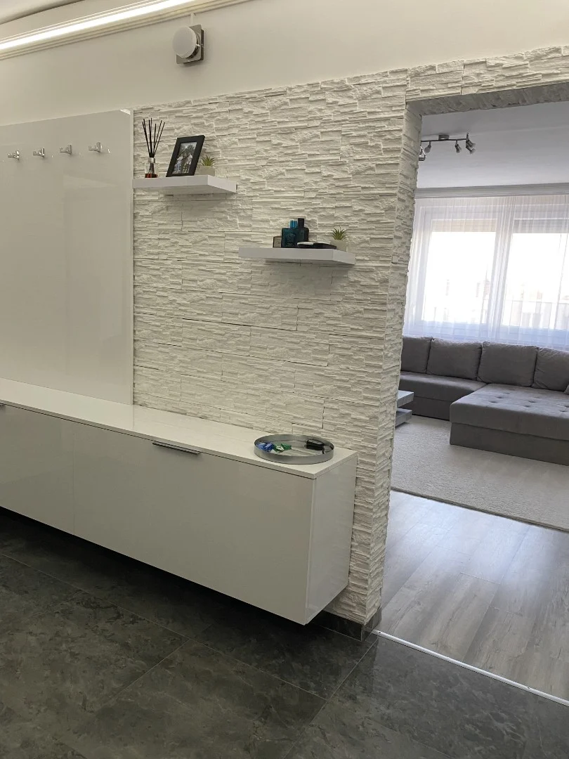 Eladó panel lakás Debrecenben - Kép 6