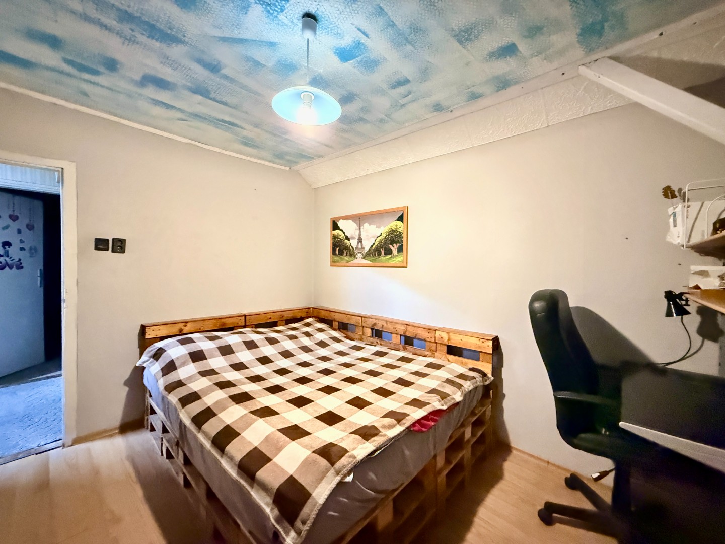 Eladó családi ház Szomódon - Kép 12