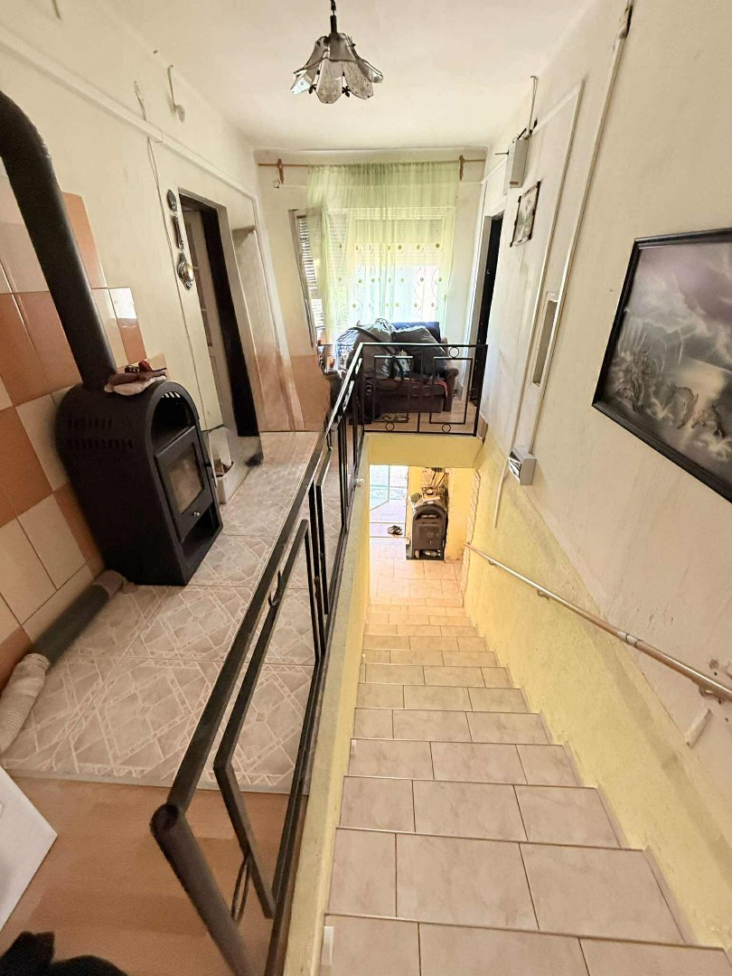 Eladó családi ház Felsőkelecsényen - Kép 13