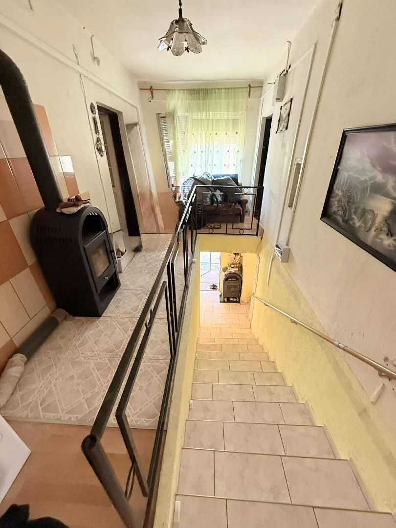 Eladó családi ház Felsőkelecsényen - Kép 13