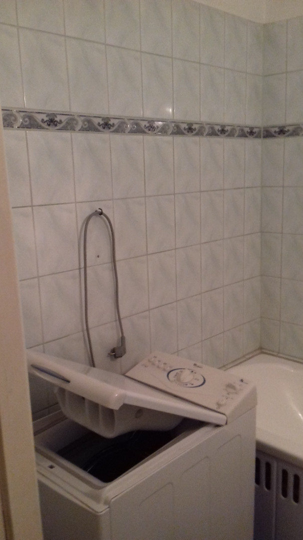 Eladó panel lakás Egerben - Kép 10