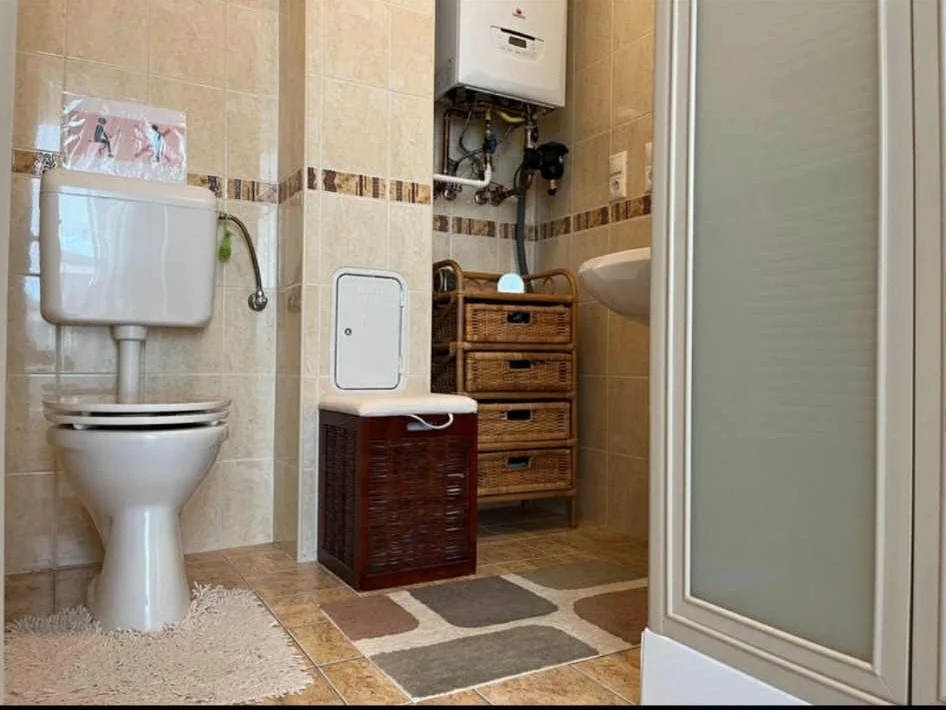 Eladó tégla lakás Keszthelyen - Kép 12