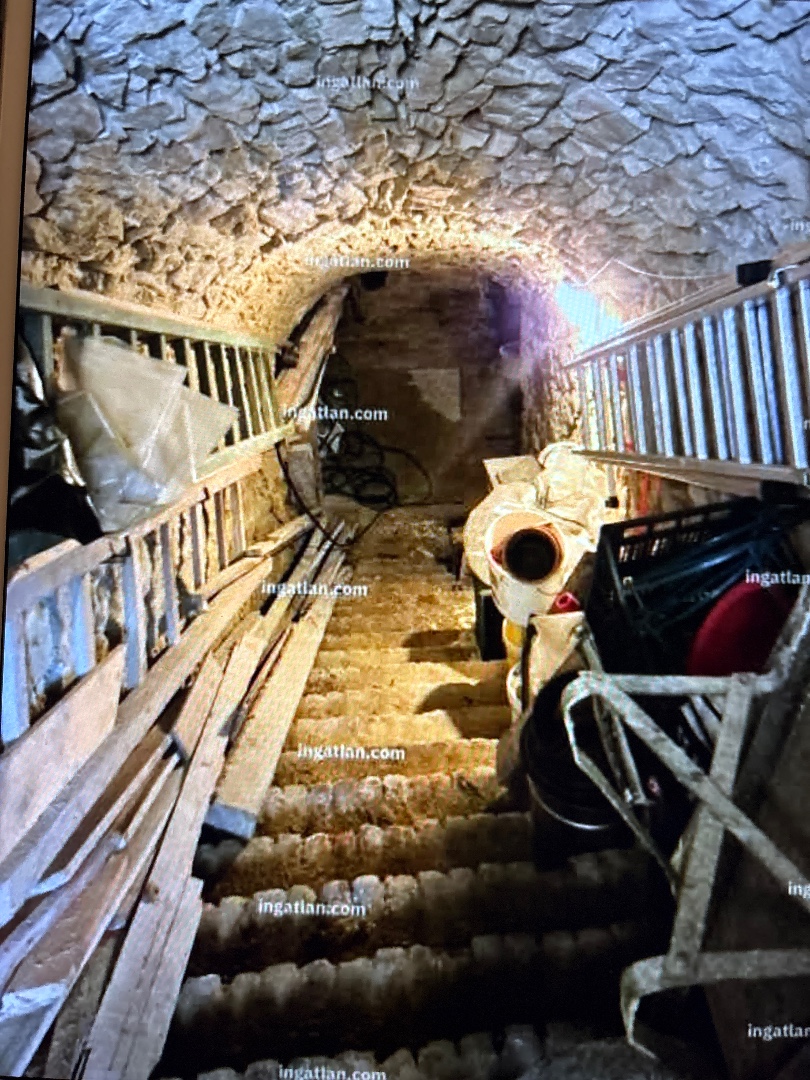 Eladó családi ház Móron - Kép 8