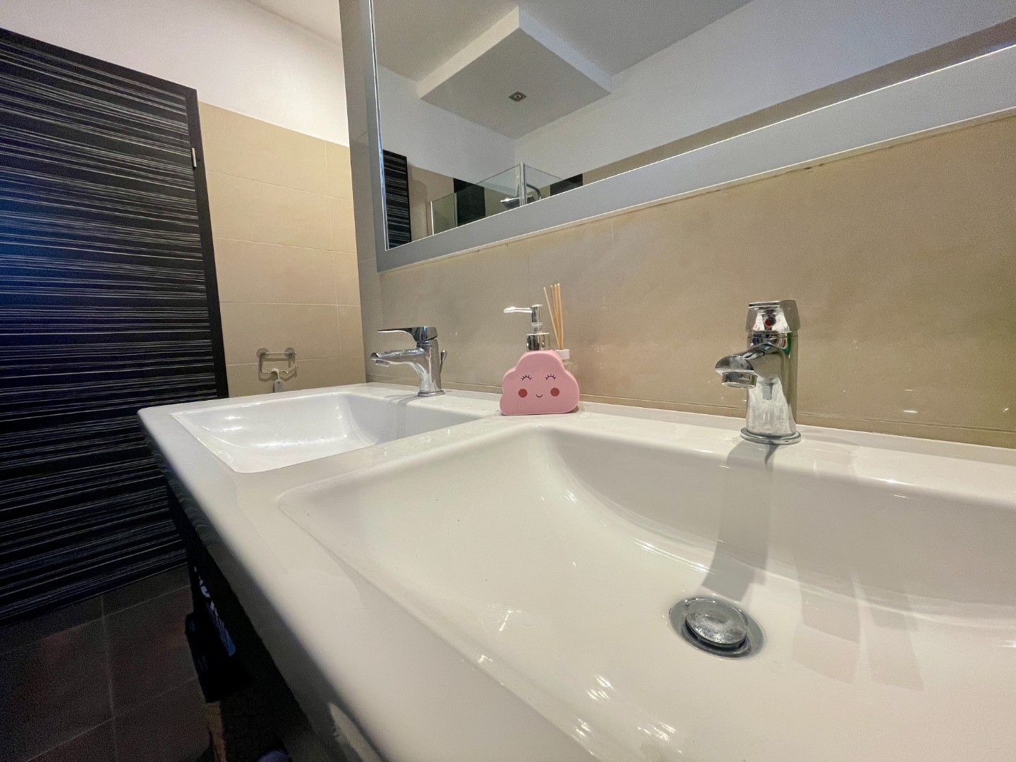 Eladó családi ház Oroszlányon - Kép 11