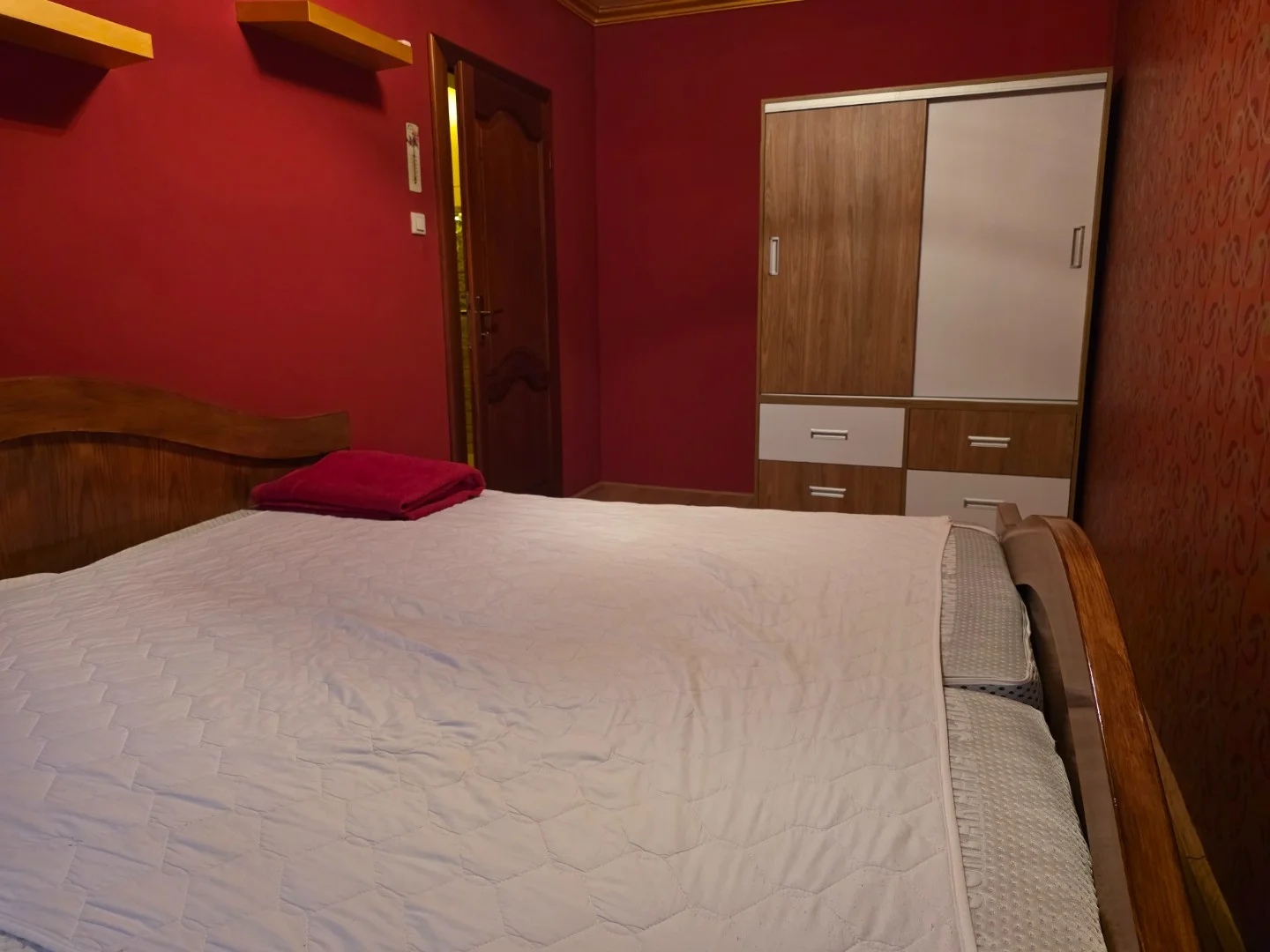 Kiadó panel lakás Debrecenben - Kép 5