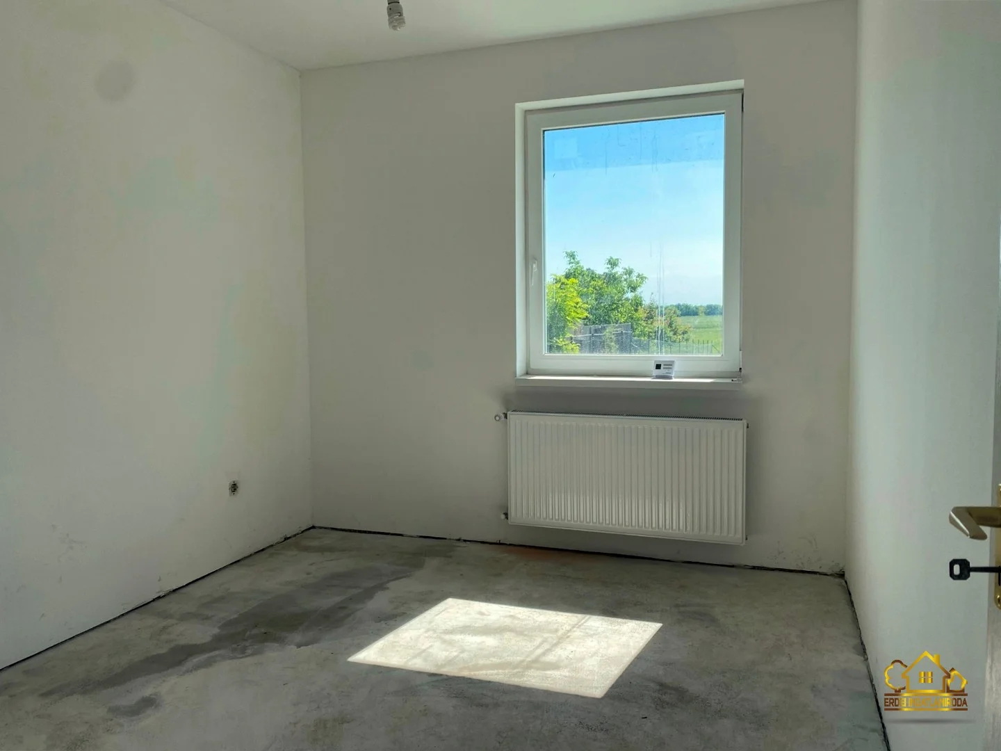 Eladó családi ház Szigetcsépen - Kép 9