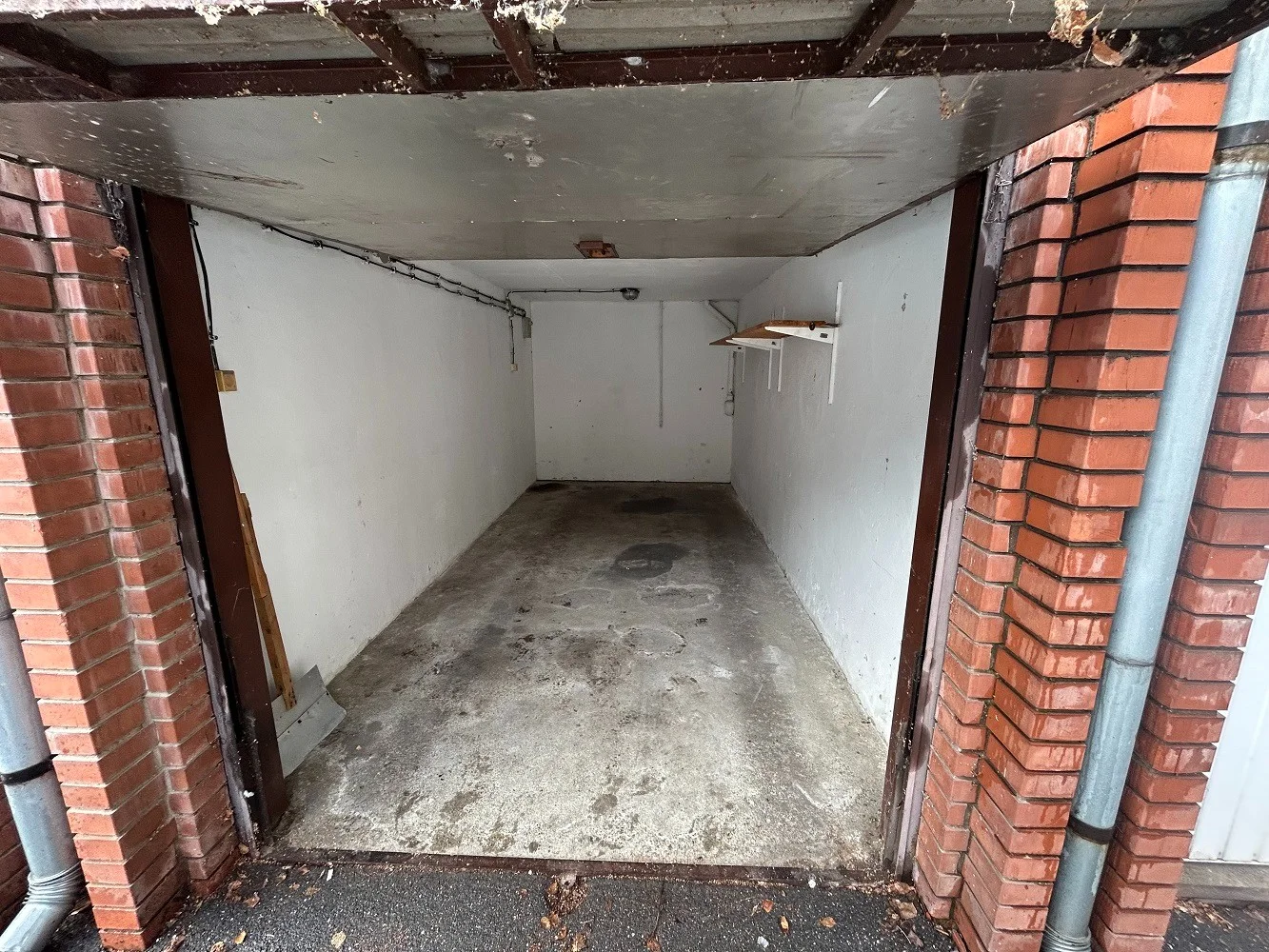 Kiadó garázs garázs / beálló Debrecenben - Kép 2