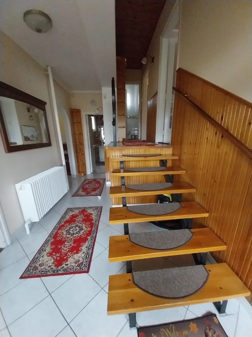 Eladó családi ház Szerencsen - Kép 7