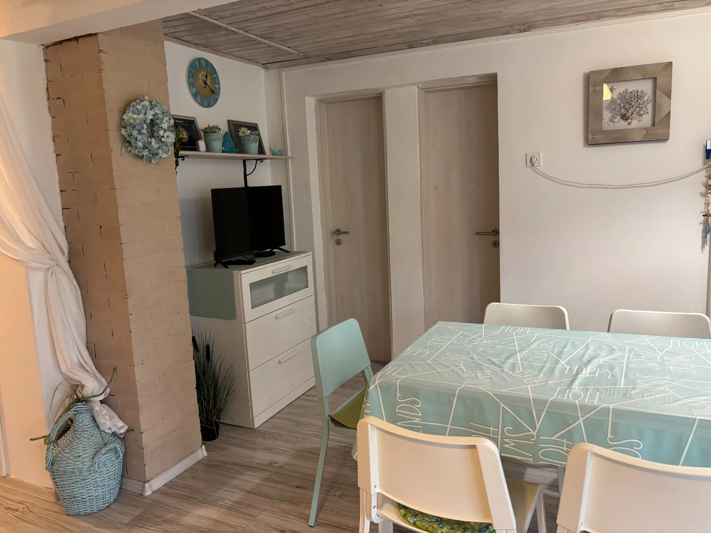 Eladó önálló nyaraló nyaraló / üdülő Gárdonyon - Kép 8