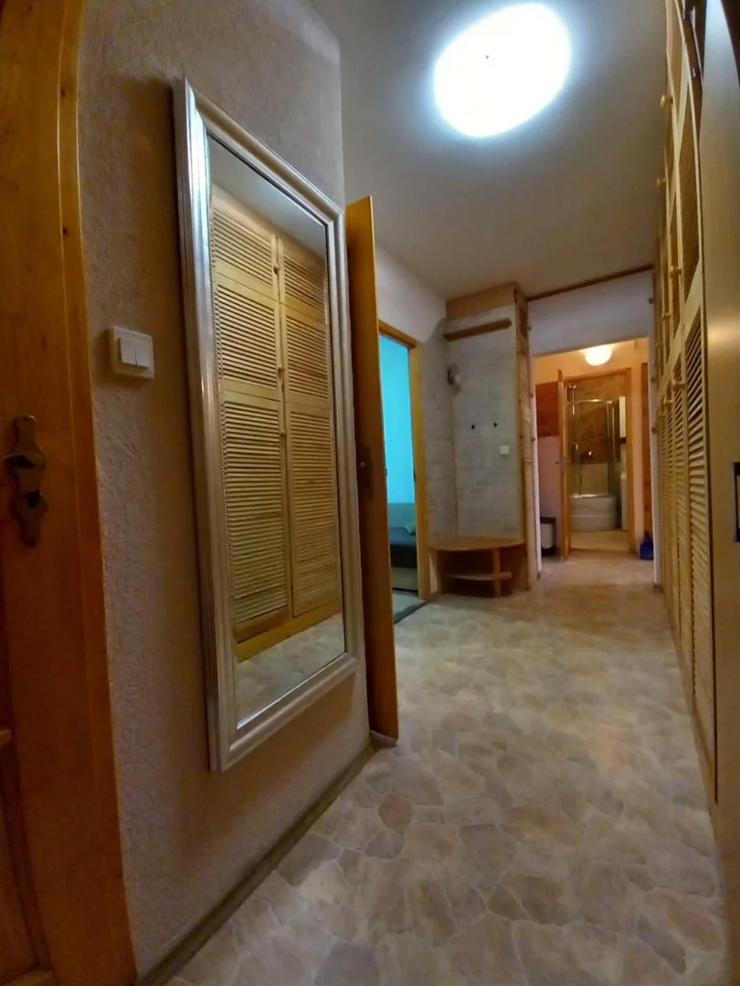 Kiadó panel lakás Pécsen - Kép 12