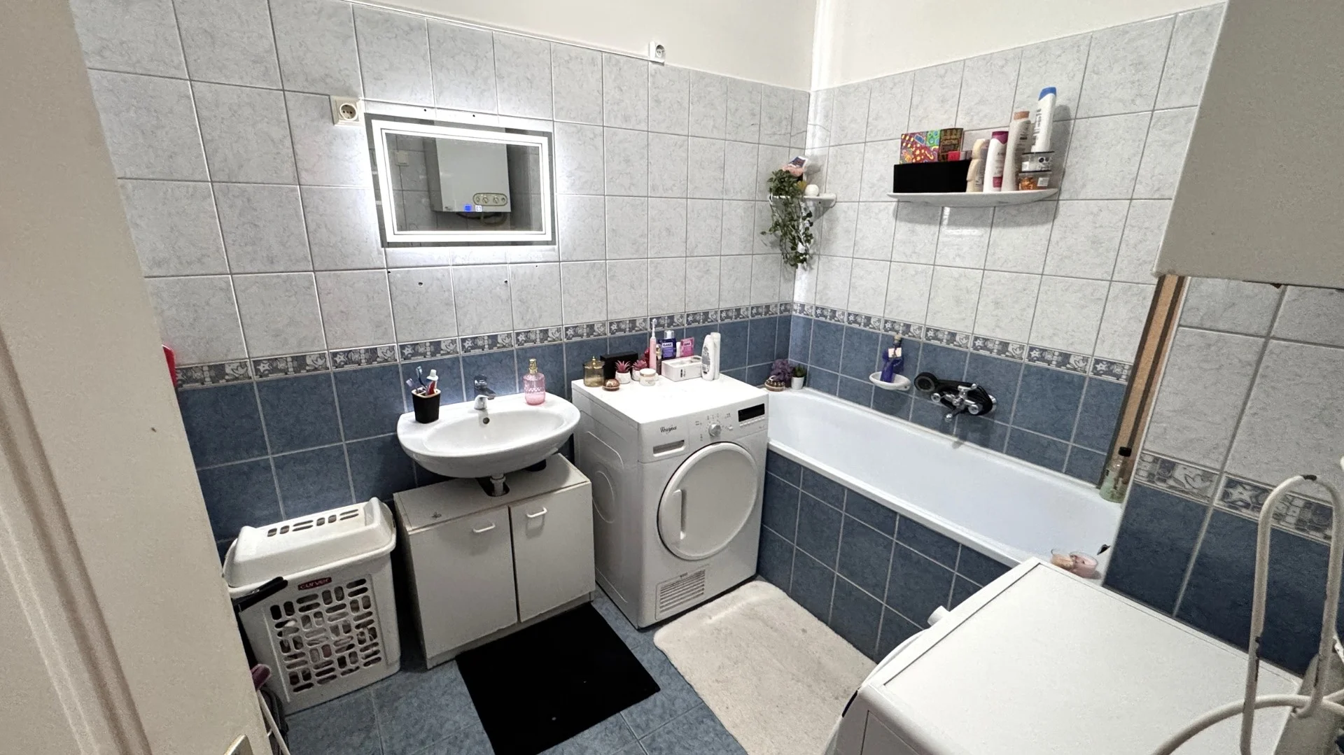 Eladó tégla lakás Nyíregyházán - Kép 12