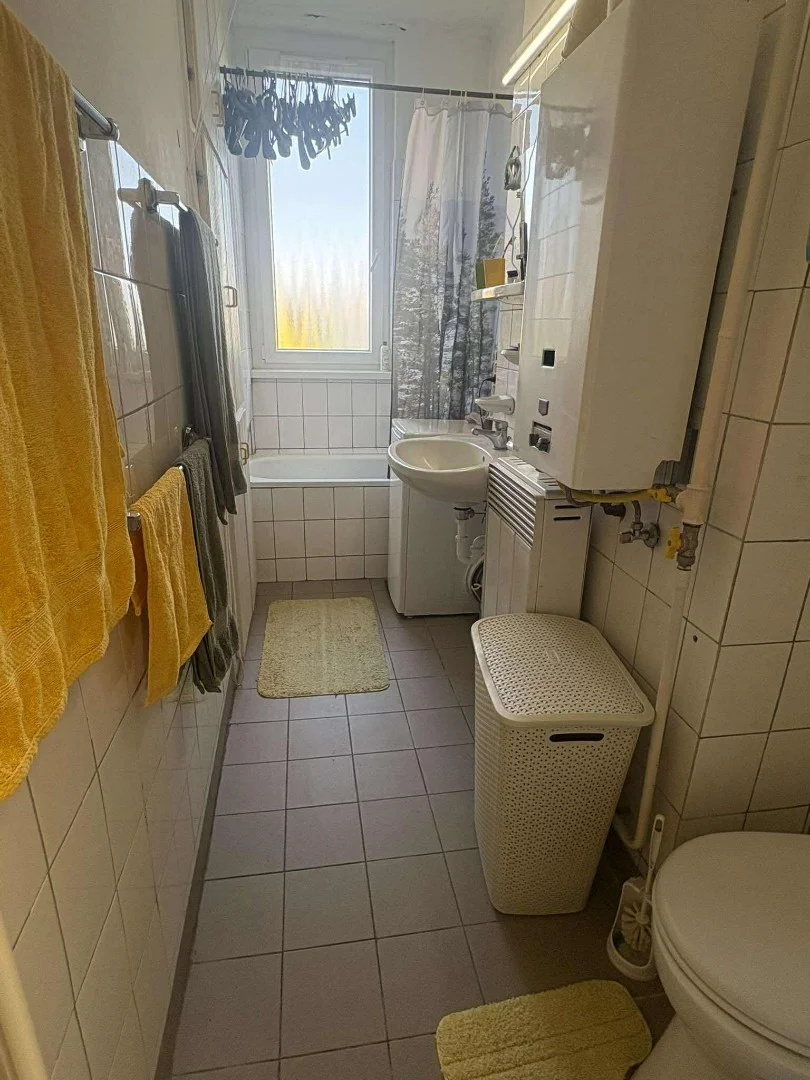 Eladó tégla lakás Szolnokon - Kép 4