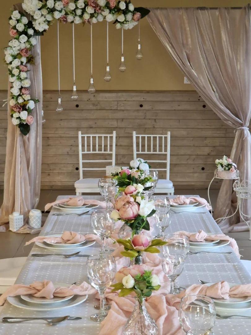 Eladó hotel, szálloda iroda / üzlet / kereskedelmi / szolgáltató Derekegyházon - Kép 15