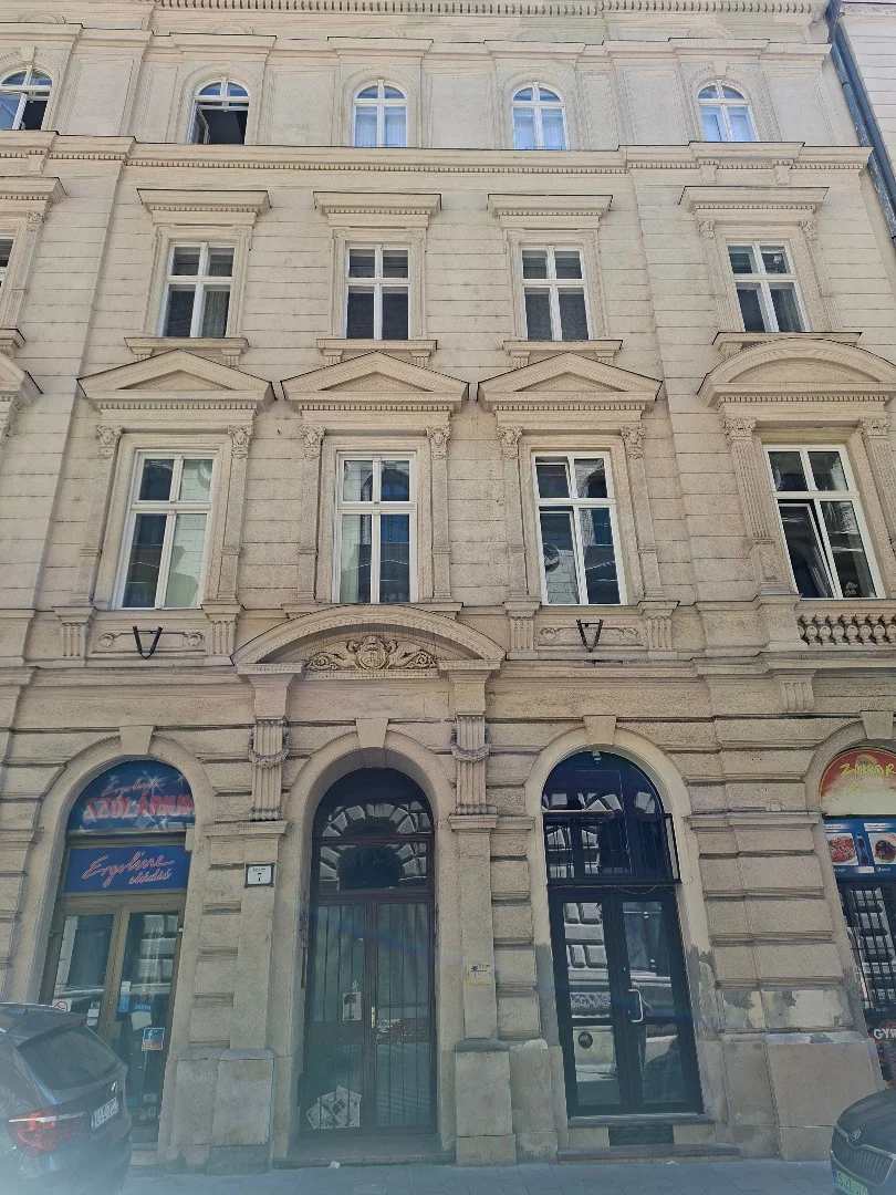 Eladó tégla lakás Budapest 05. ker.en - Kép 15
