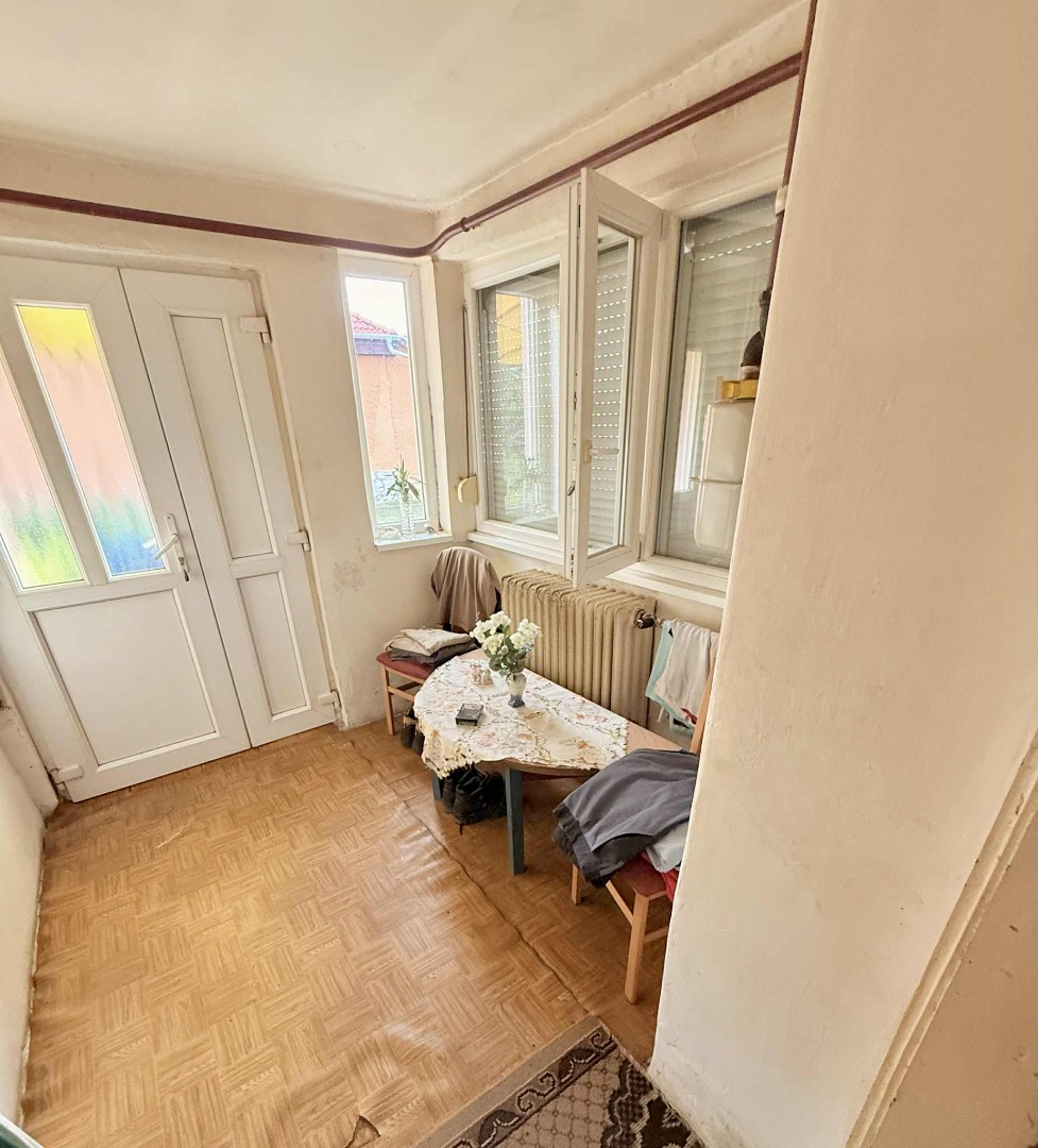 Eladó családi ház Kistokajon - Kép 6