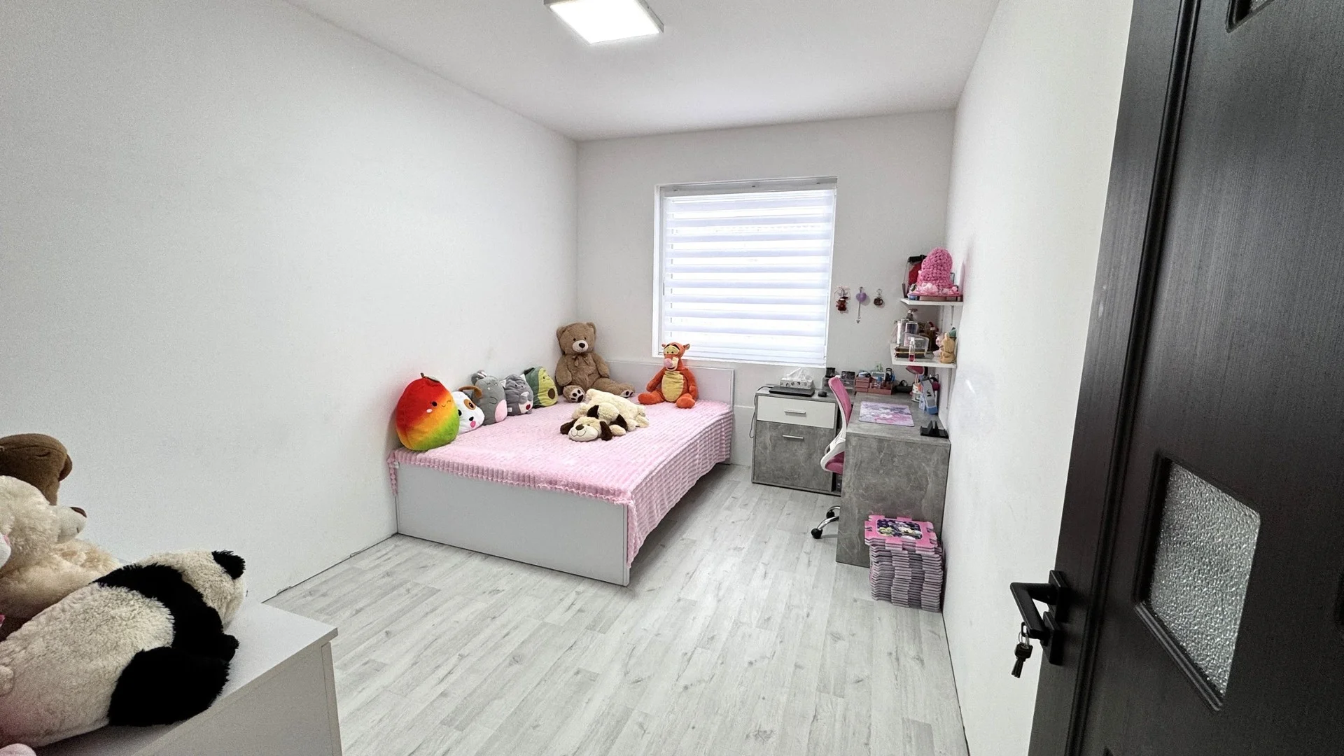 Eladó családi ház Nyíregyházán - Kép 9