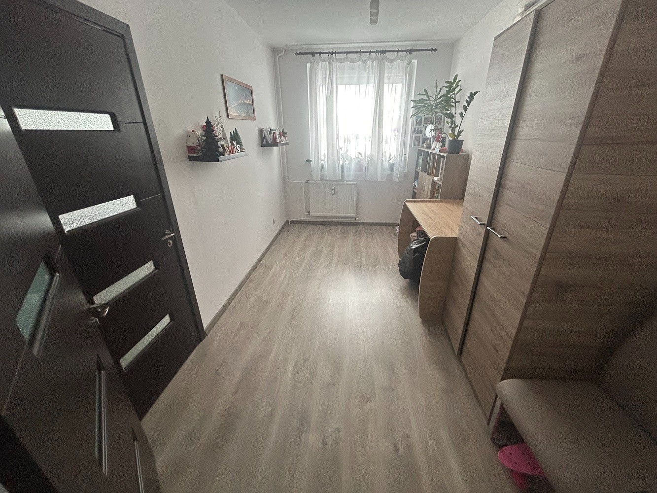 Eladó panel lakás Debrecenben - Kép 3