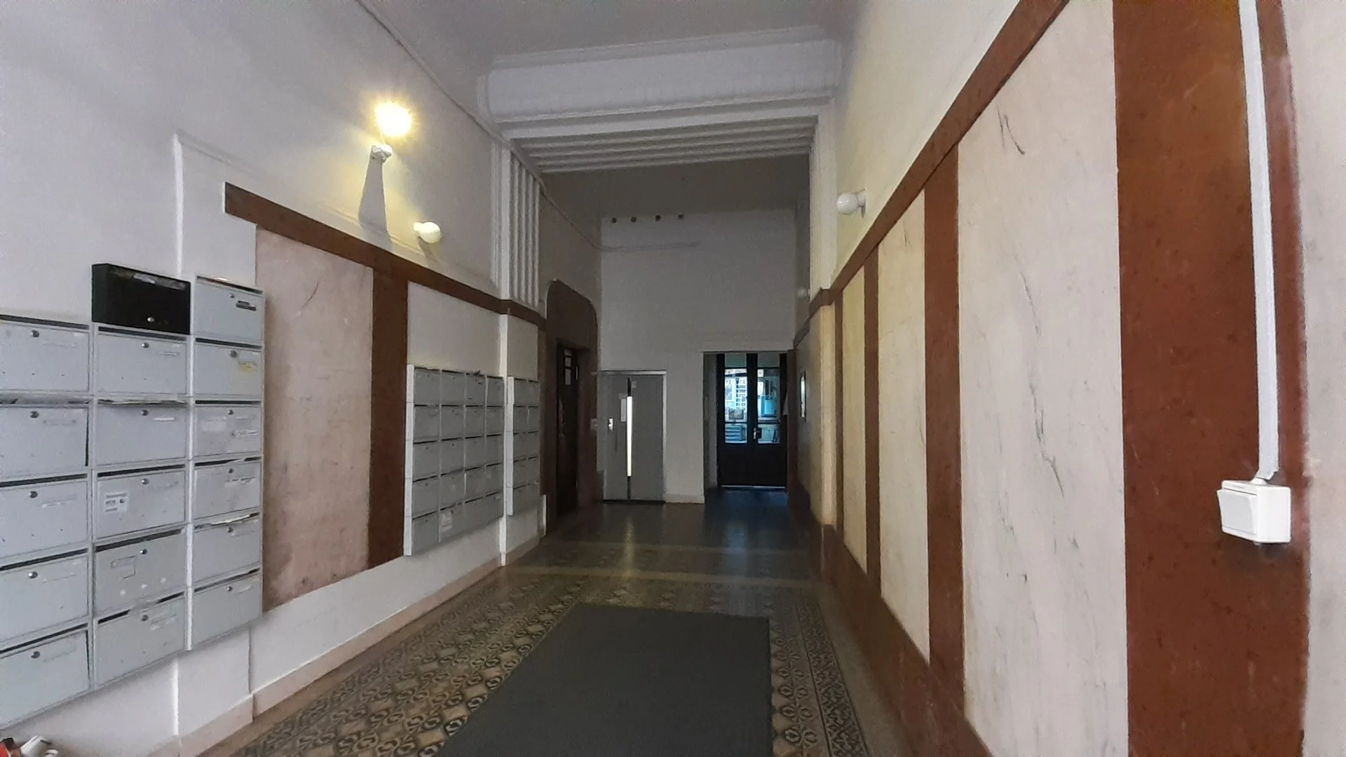 Kiadó tégla lakás Budapest 05. ker.en - Kép 11