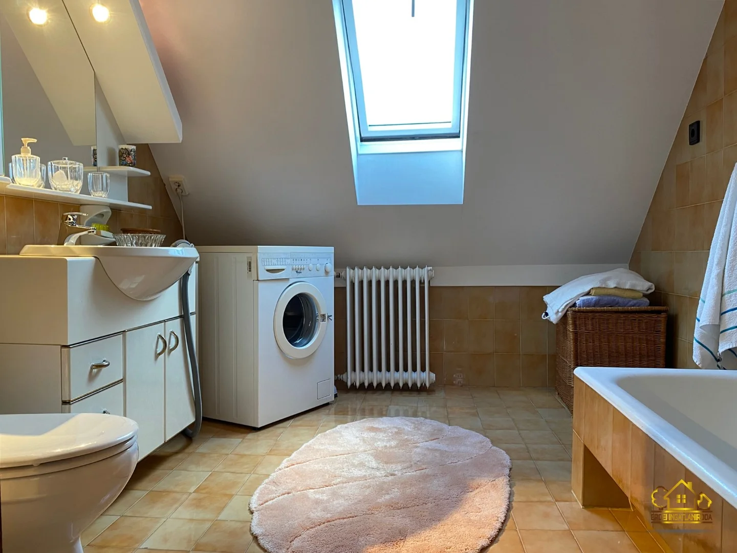 Eladó családi ház Kiskunlacházan - Kép 13