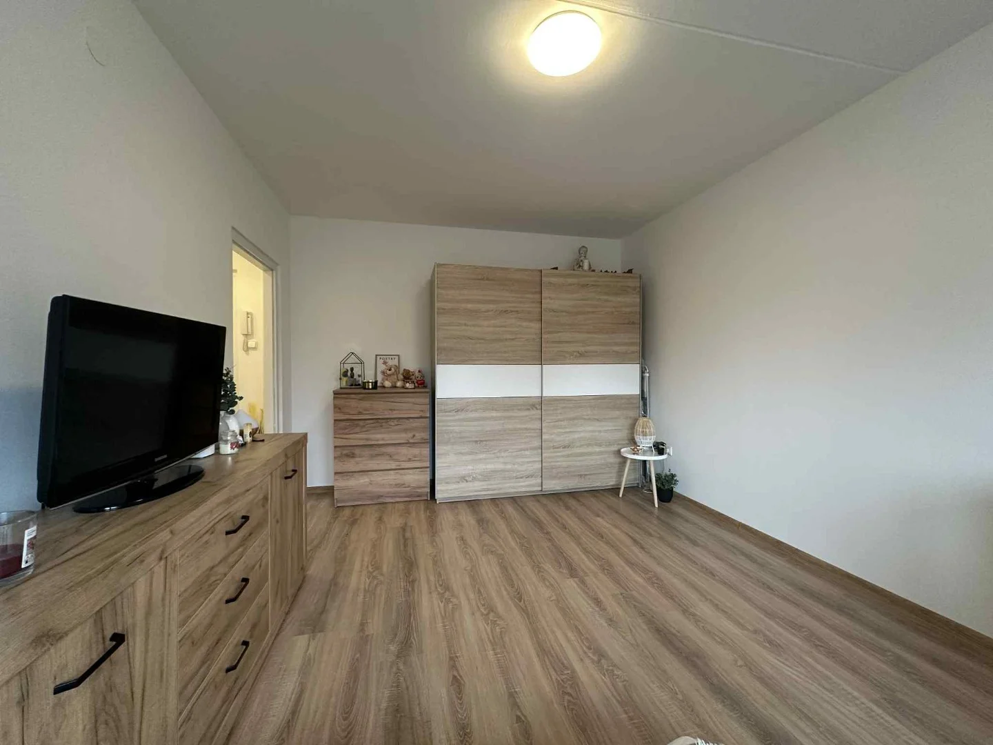 Eladó panel lakás Miskolcon - Kép 11