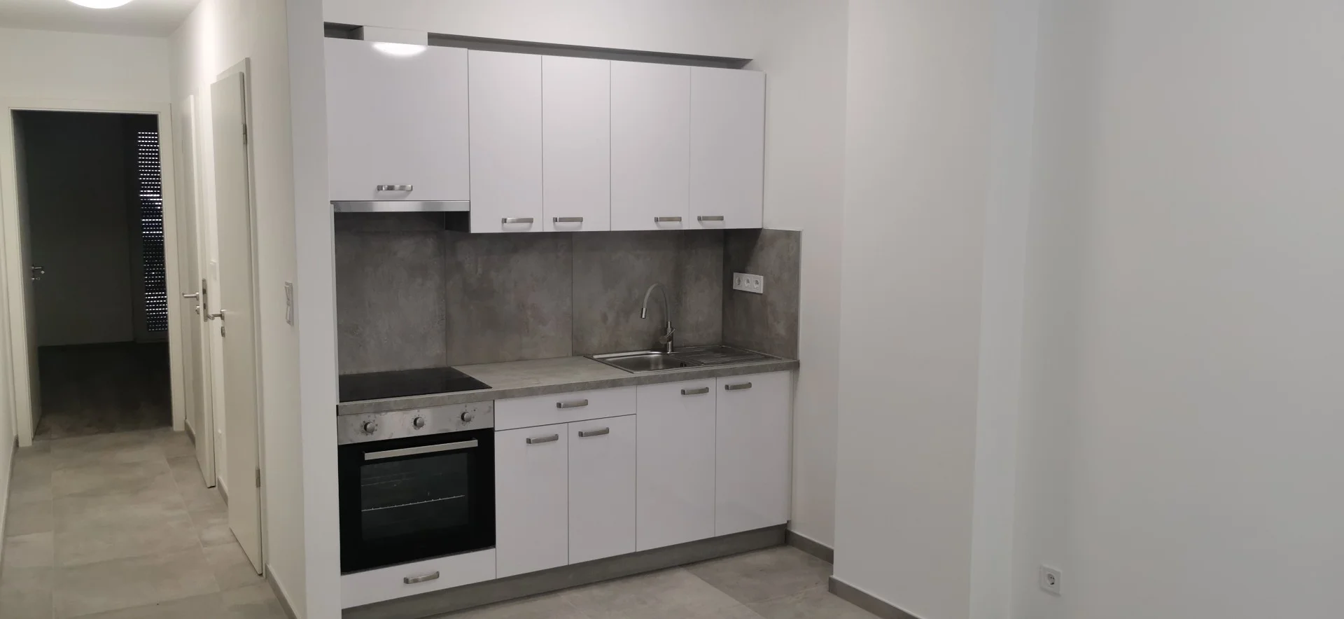 Eladó tégla lakás Komáromon - Kép 4