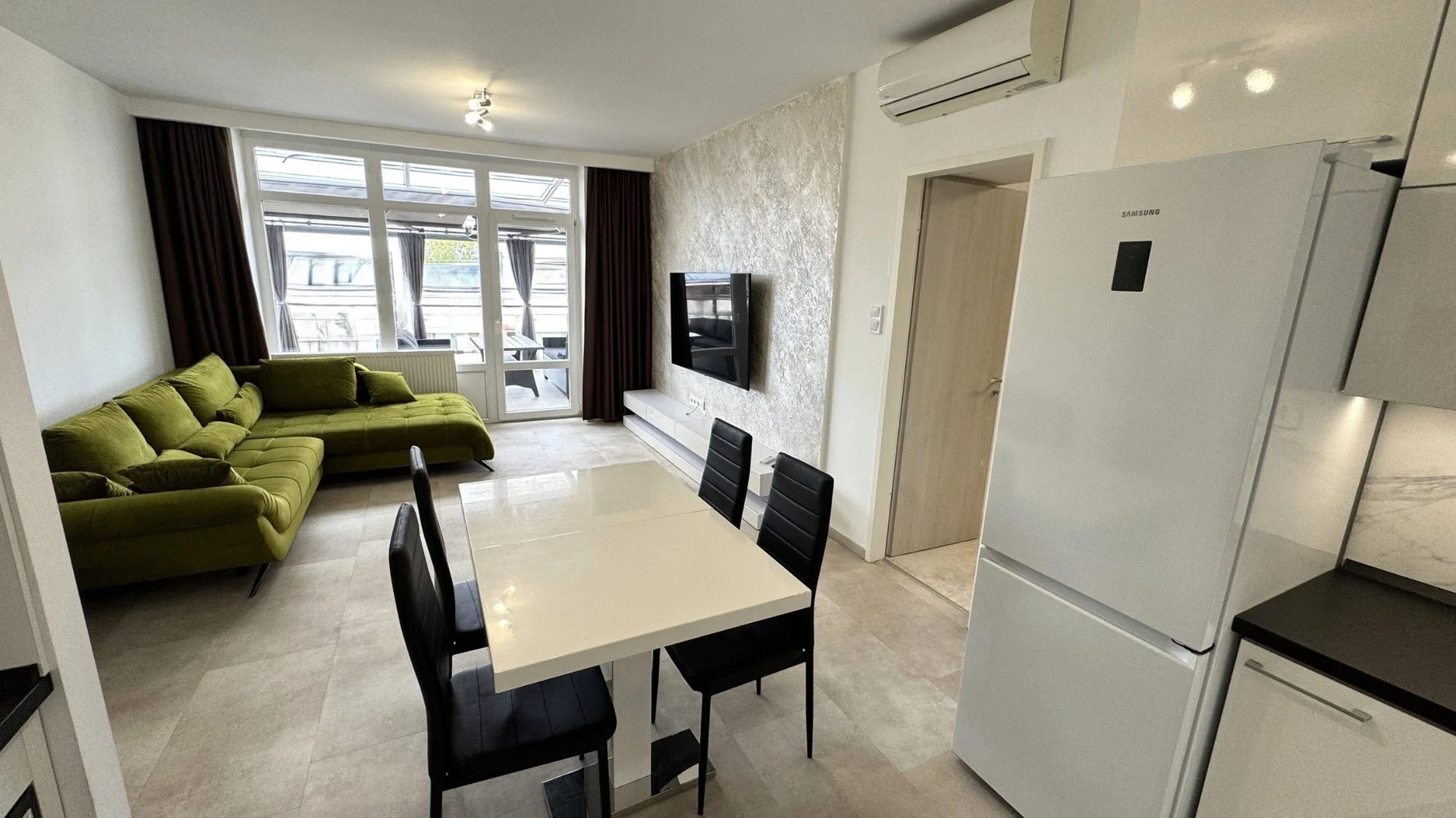 Eladó tégla lakás Nyíregyházán - Kép 2