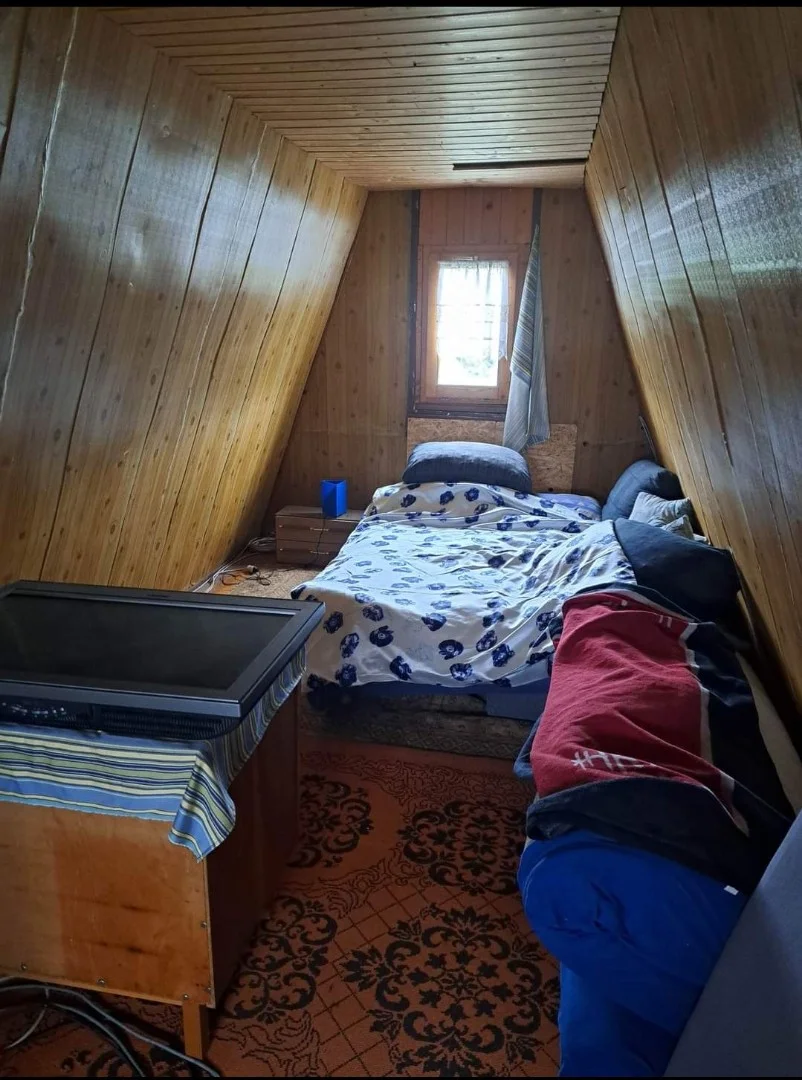 Eladó önálló nyaraló nyaraló / üdülő Oroszlányon - Kép 3