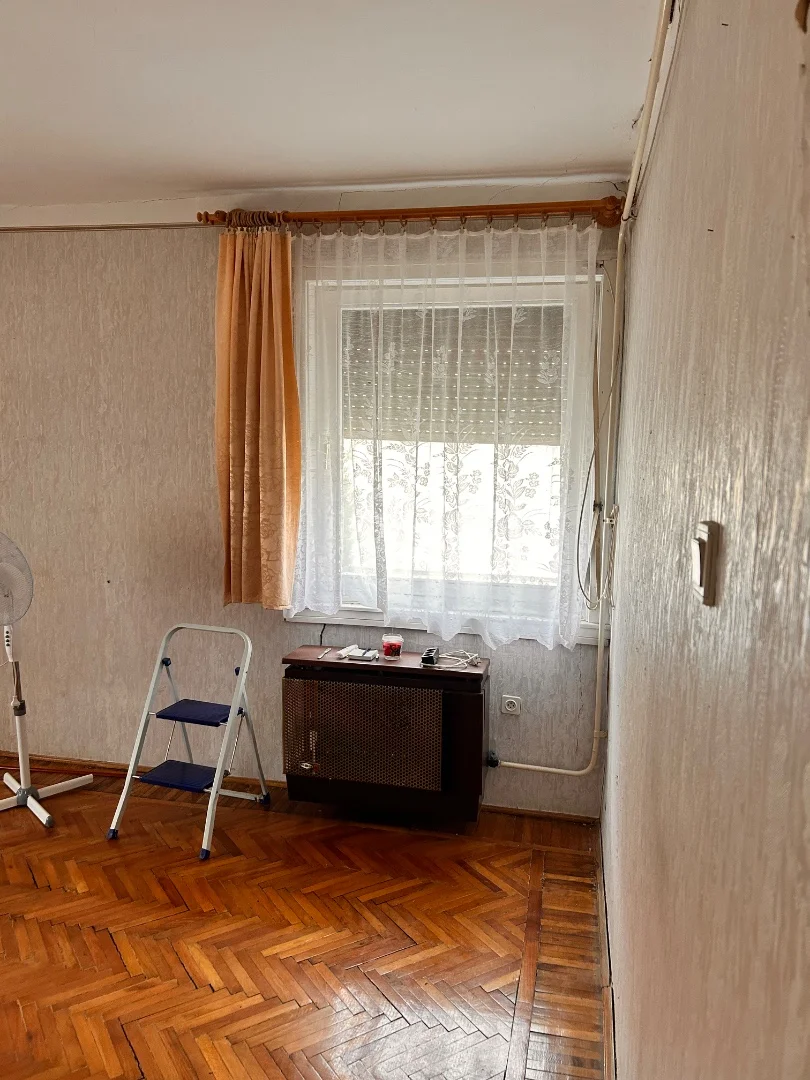 Eladó családi ház Szolnokon - Kép 6