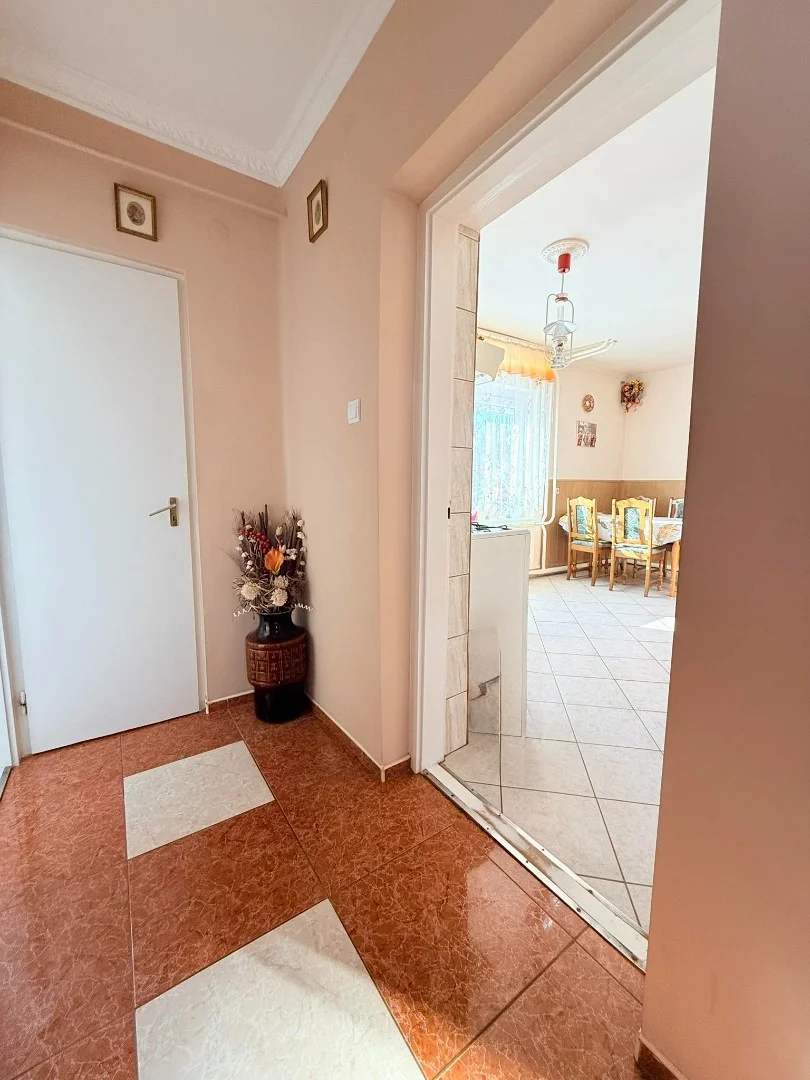 Eladó családi ház Kazincbarcikan - Kép 7