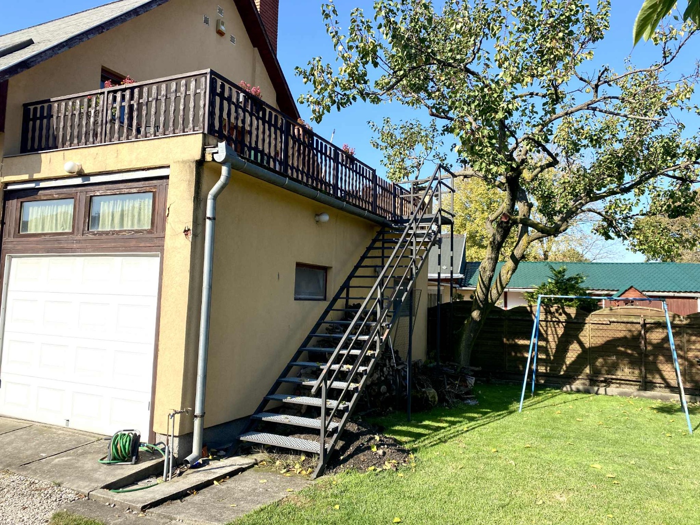 Kiadó tégla lakás Budapest 15. ker.en - Kép 10