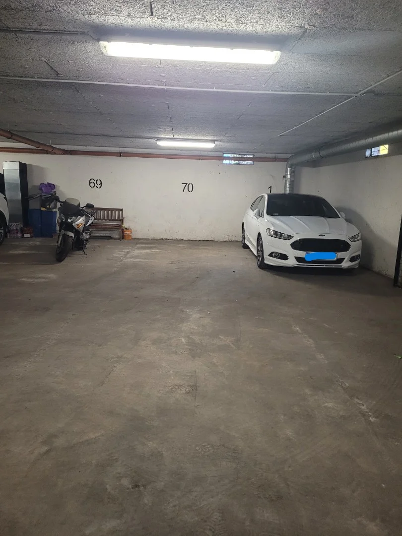 Eladó garázs garázs / beálló Budapest 17. ker.en