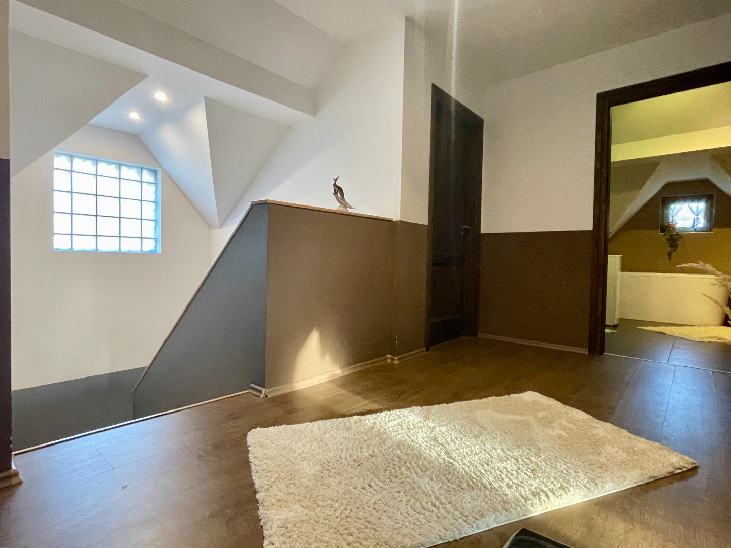 Eladó családi ház Oroszlányon - Kép 15