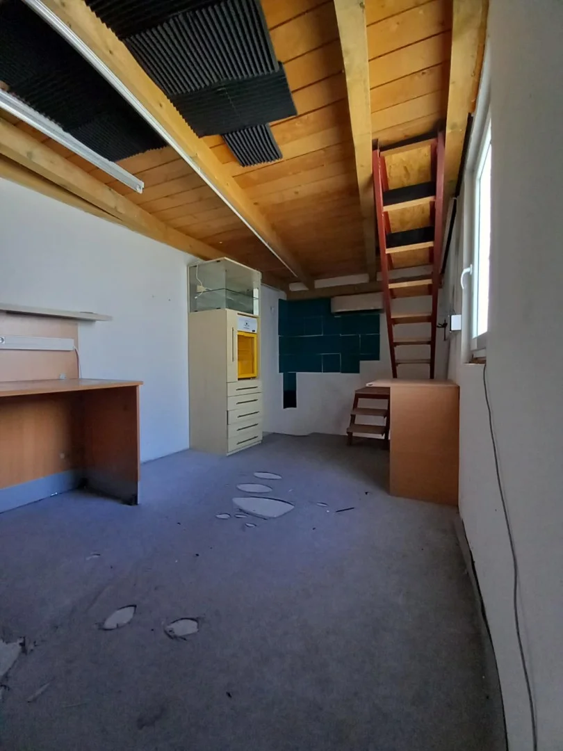 Kiadó üzlet iroda / üzlet / kereskedelmi / szolgáltató Pécsen - Kép 6