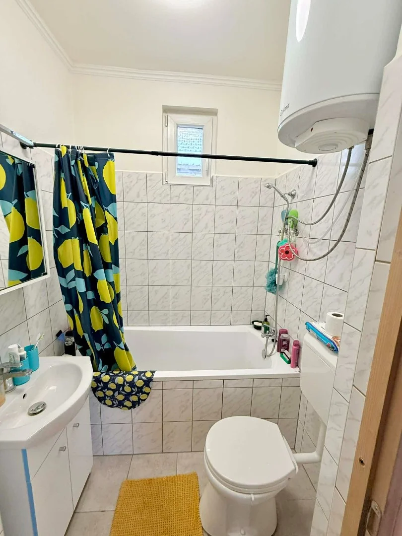 Eladó családi ház Nagybarcan - Kép 9