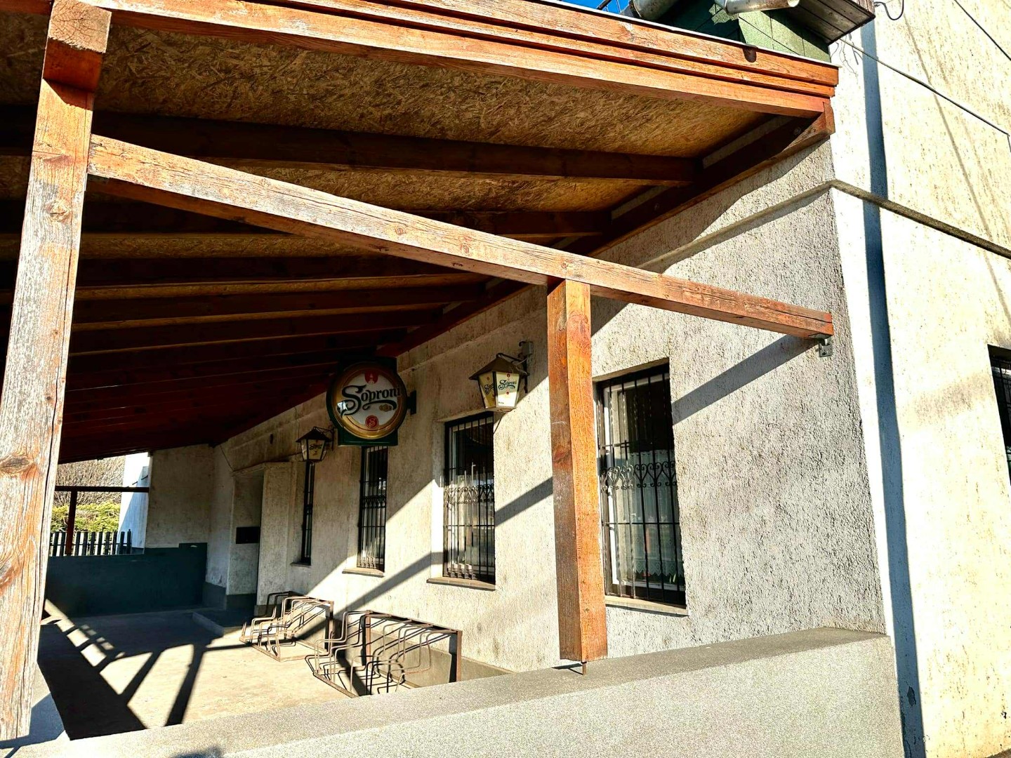 Eladó tégla lakás Horton - Kép 18