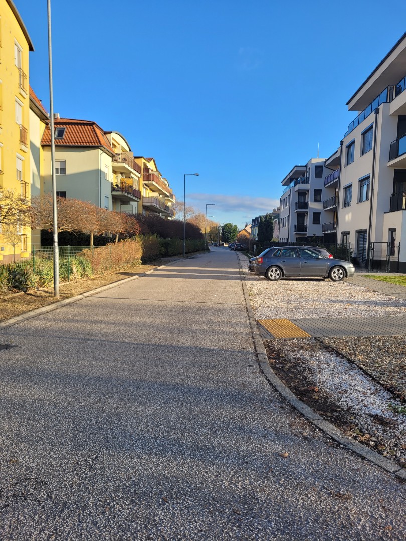 Eladó garázs garázs / beálló Budapest 17. ker.en - Kép 6