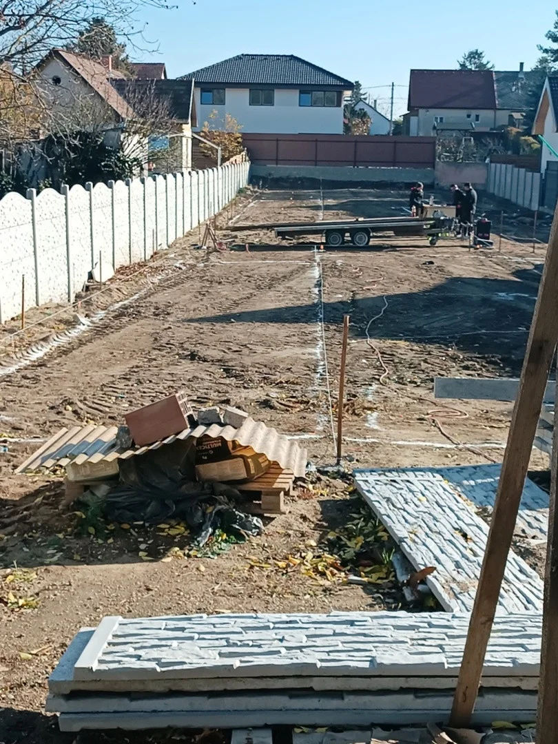 Eladó családi ház Göden - Kép 2