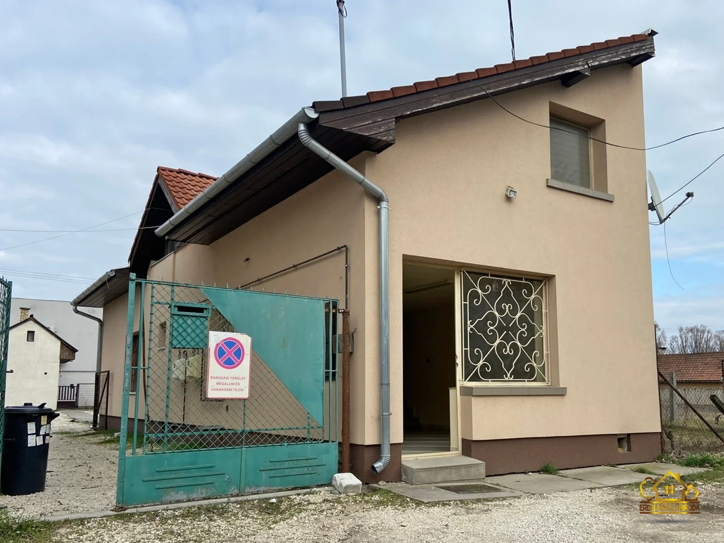 Kiadó üzlet iroda / üzlet / kereskedelmi / szolgáltató Szigethalomon