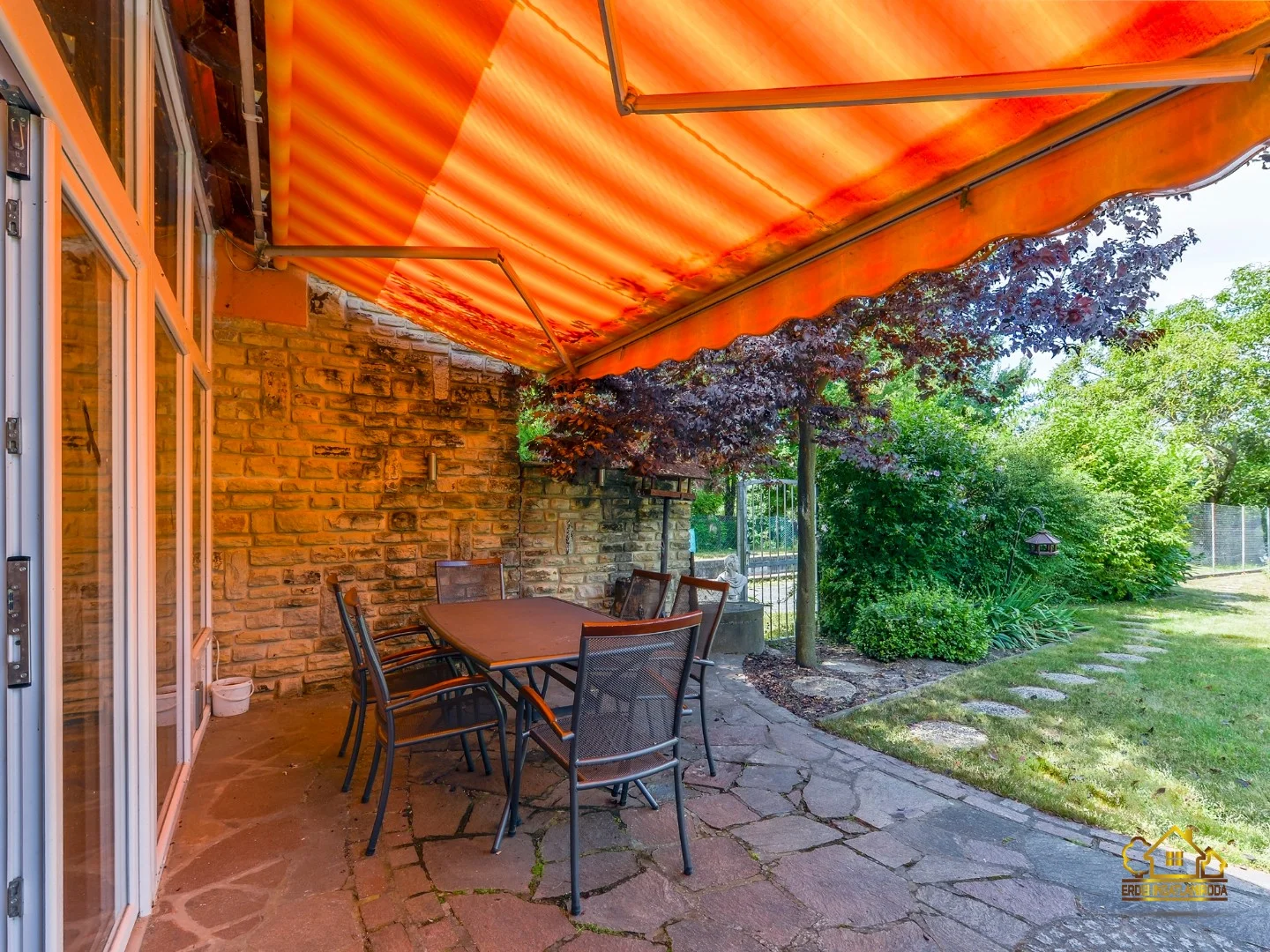 Eladó családi ház Majosházan - Kép 11