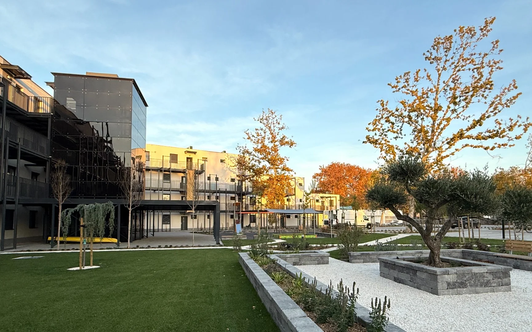 Eladó üdülőházas nyaraló / apartman nyaraló / üdülő Balatonszemesen - Kép 6