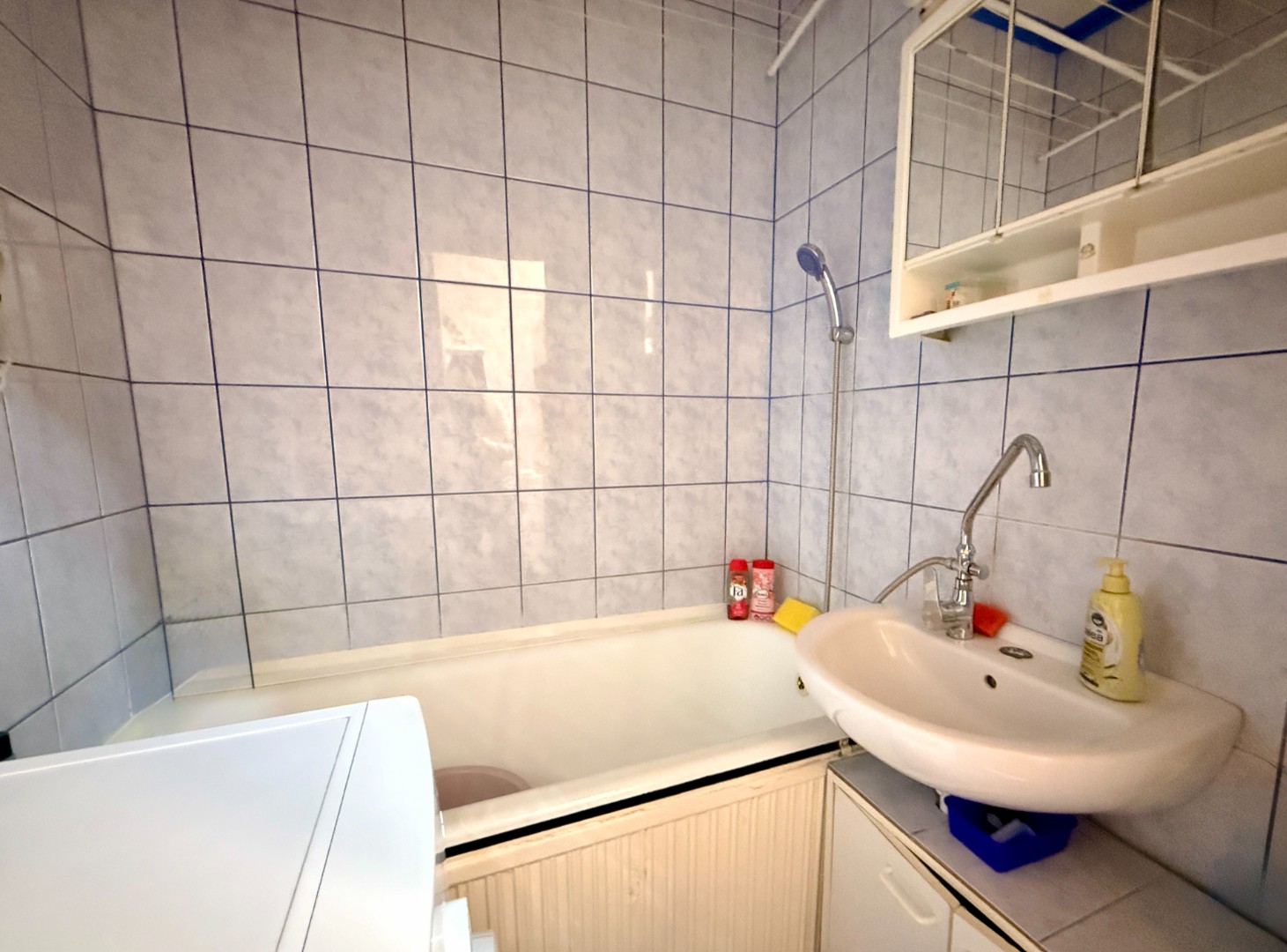 Eladó panel lakás Oroszlányon - Kép 11