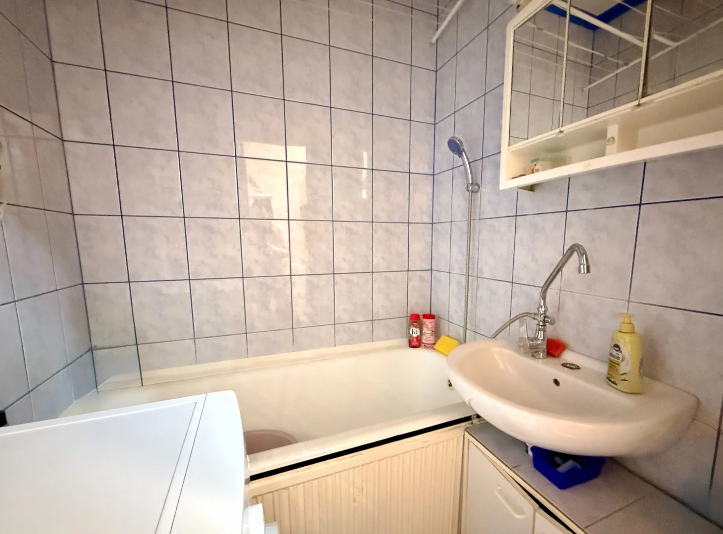 Eladó panel lakás Oroszlányon - Kép 11