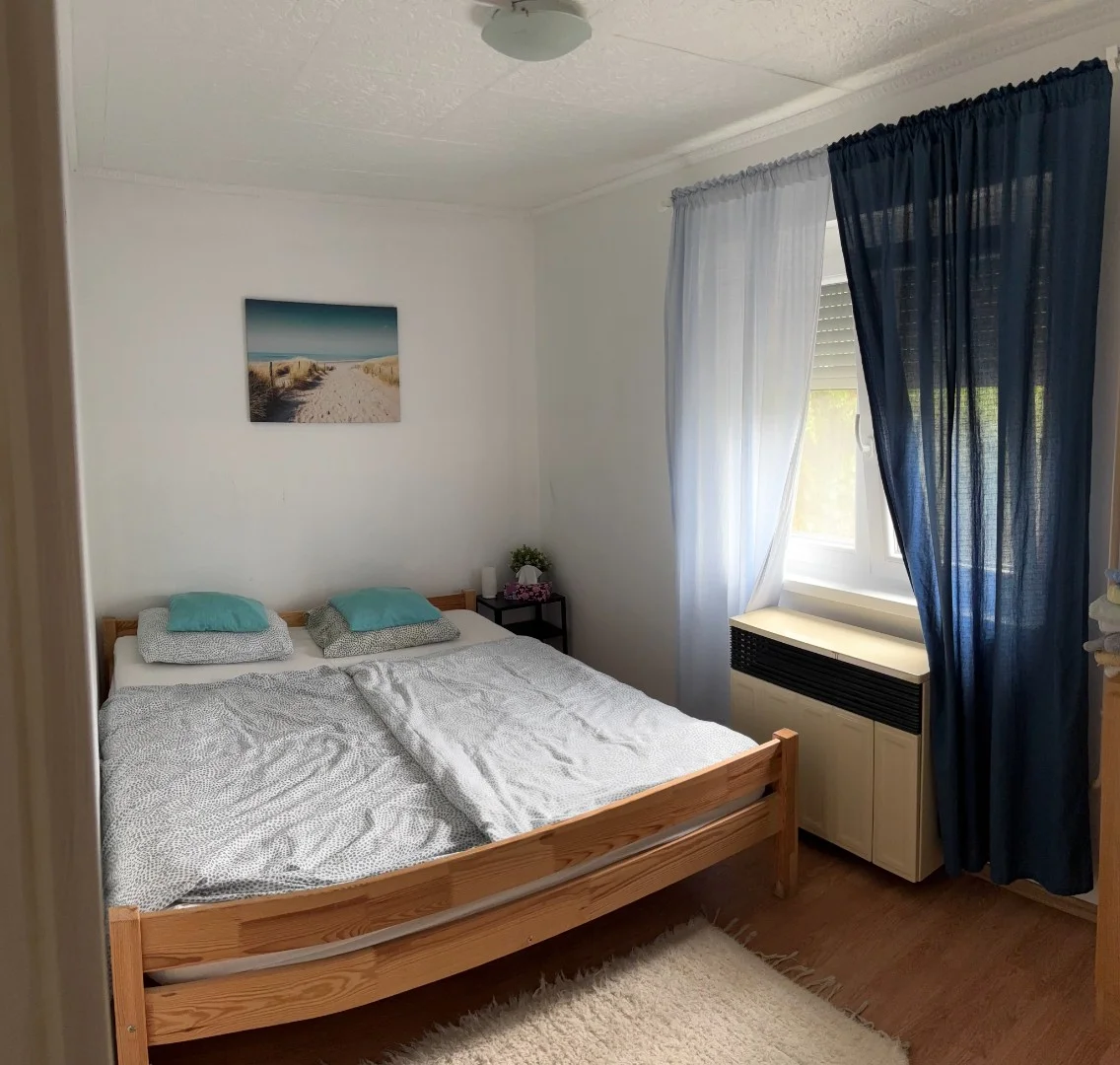 Eladó önálló nyaraló nyaraló / üdülő Gárdonyon - Kép 2