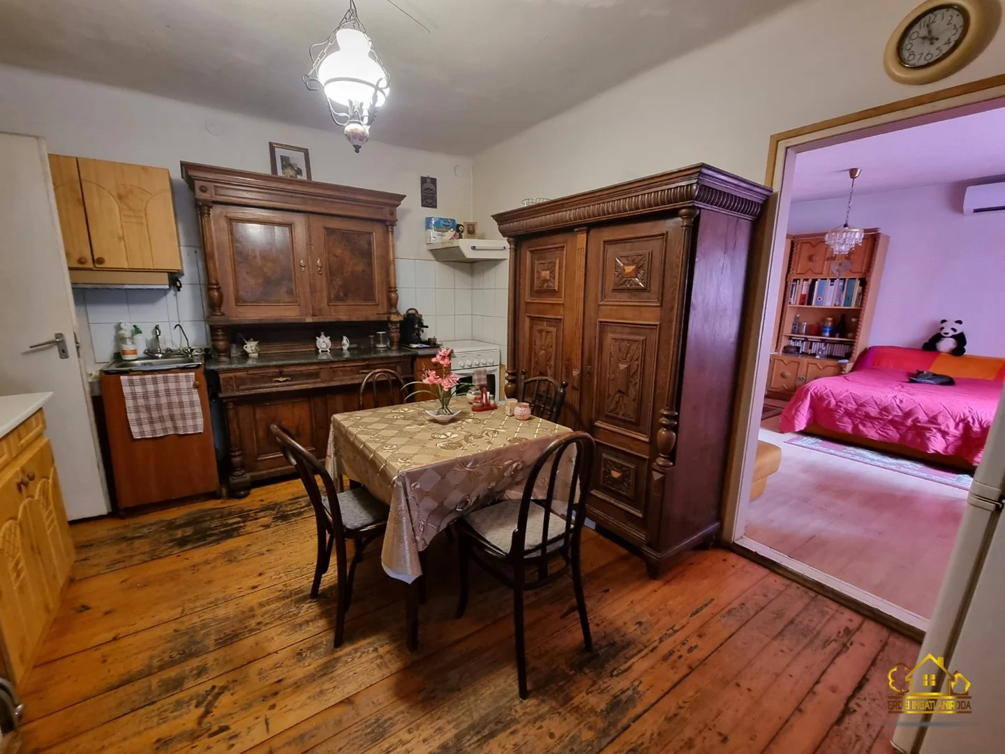 Eladó családi ház Délegyházan - Kép 8